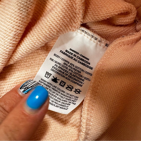 Nike Pro Dri-FIT Pink Cropped Sweatshirt Women’s M Medium Raglan Sleeve Logo - Picture 2 of 6